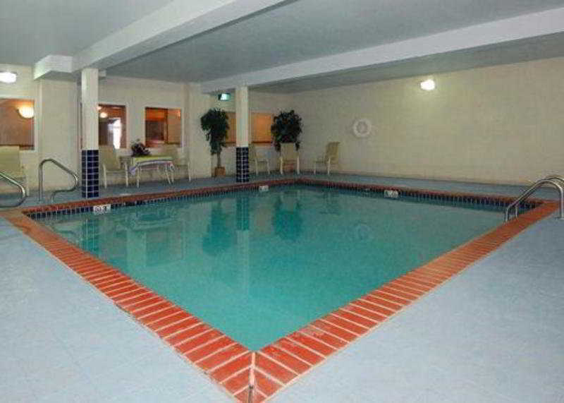 Quality Inn & Suites Chesterfield Village Springfield Eksteriør billede